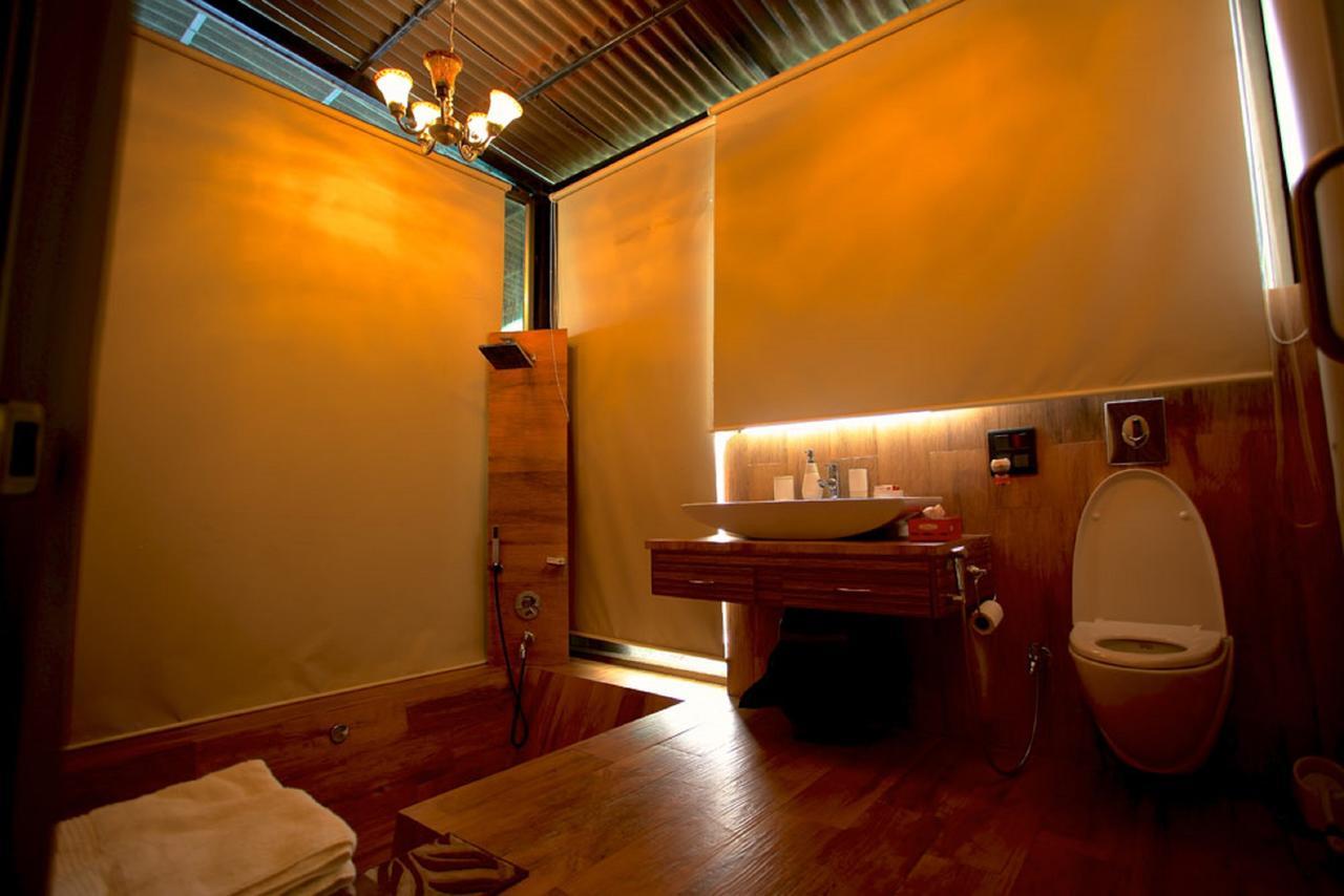 Kino Lakeside Chalet Hotel Lonavla Zewnętrze zdjęcie